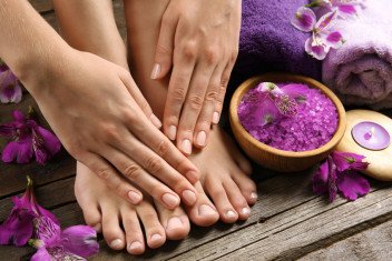Medische pedicure, Ingegroeide teennagel, Manicure, Gelaatsverzorging, Epilatie, Voetverzorging, Diabetische voetverzorging in Poperinge, West-Vlaanderen