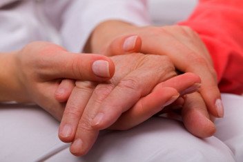 Thuisverpleging, Verpleging aan huis, Palliatieve zorgen, Hygiënische zorgen, Wondzorg, Stomazorgen, Verpleegster aan huis, Verpleegster, Verpleegkundige in Beverst, Limburg