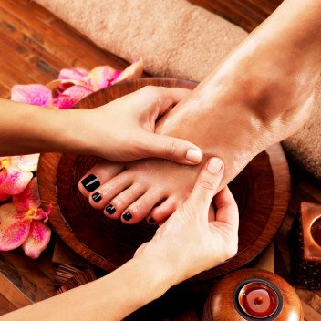 Gelaatsverzorging, Lichaamsverzorging, Gelnagels, Medische pedicure, Manicure, Epilatie, Permanente make-up in Oostende, West-Vlaanderen