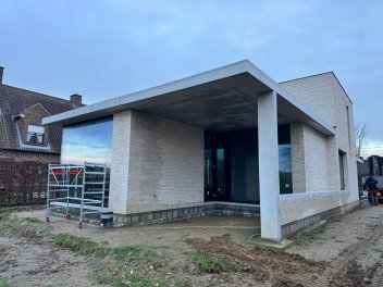 Professionele glaszetter Houthulst, West-Vlaanderen